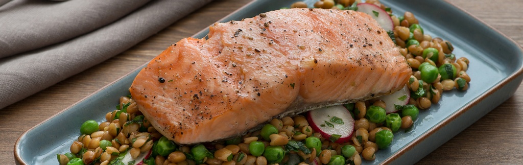 Lentil Salad with Roasted Salmon