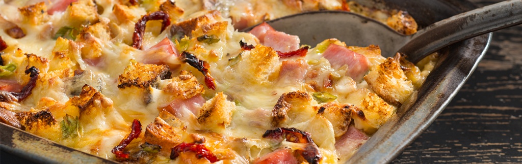 Ham and Sun-Dried Tomato Strata