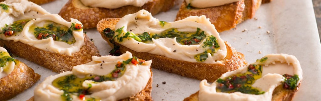 White Bean, Sage, and Garlic Crostini