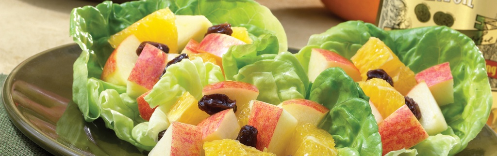 Apple-Orange-Raisin Fruit Salad