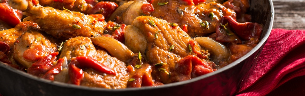 Skillet Chicken with Tomatoes and Thyme