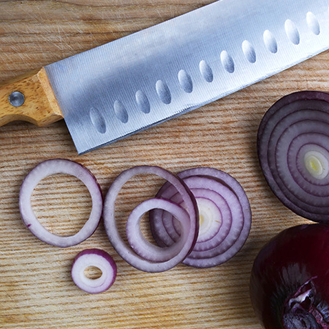 How To Cut Onions Without Crying