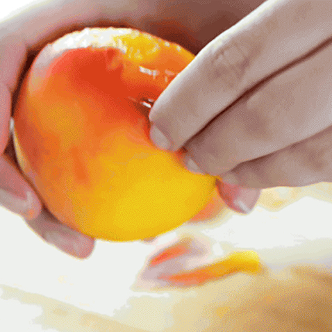 How To Peel Peaches
