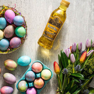 How to Tie Dye Eggs for Easter