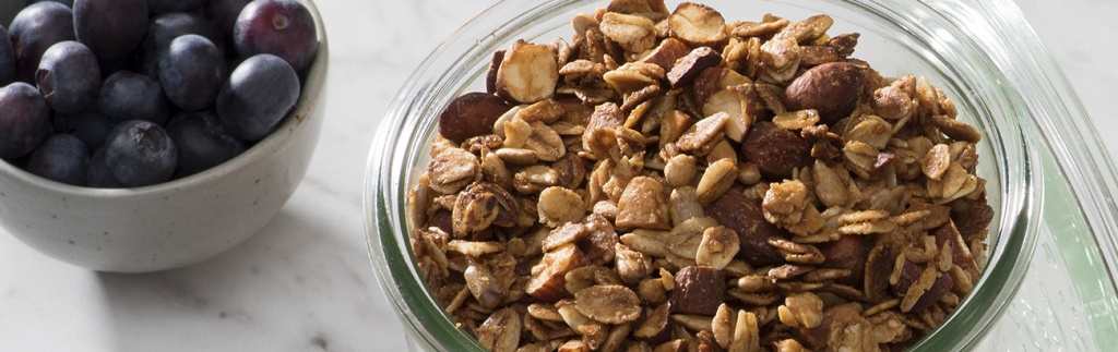 Cinnamon Almond Granola