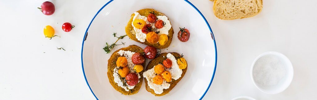 Tomato Crostini